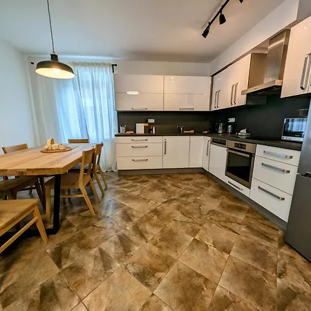 Rodinne Apartmany Dobrne Vetrni Exterior photo
